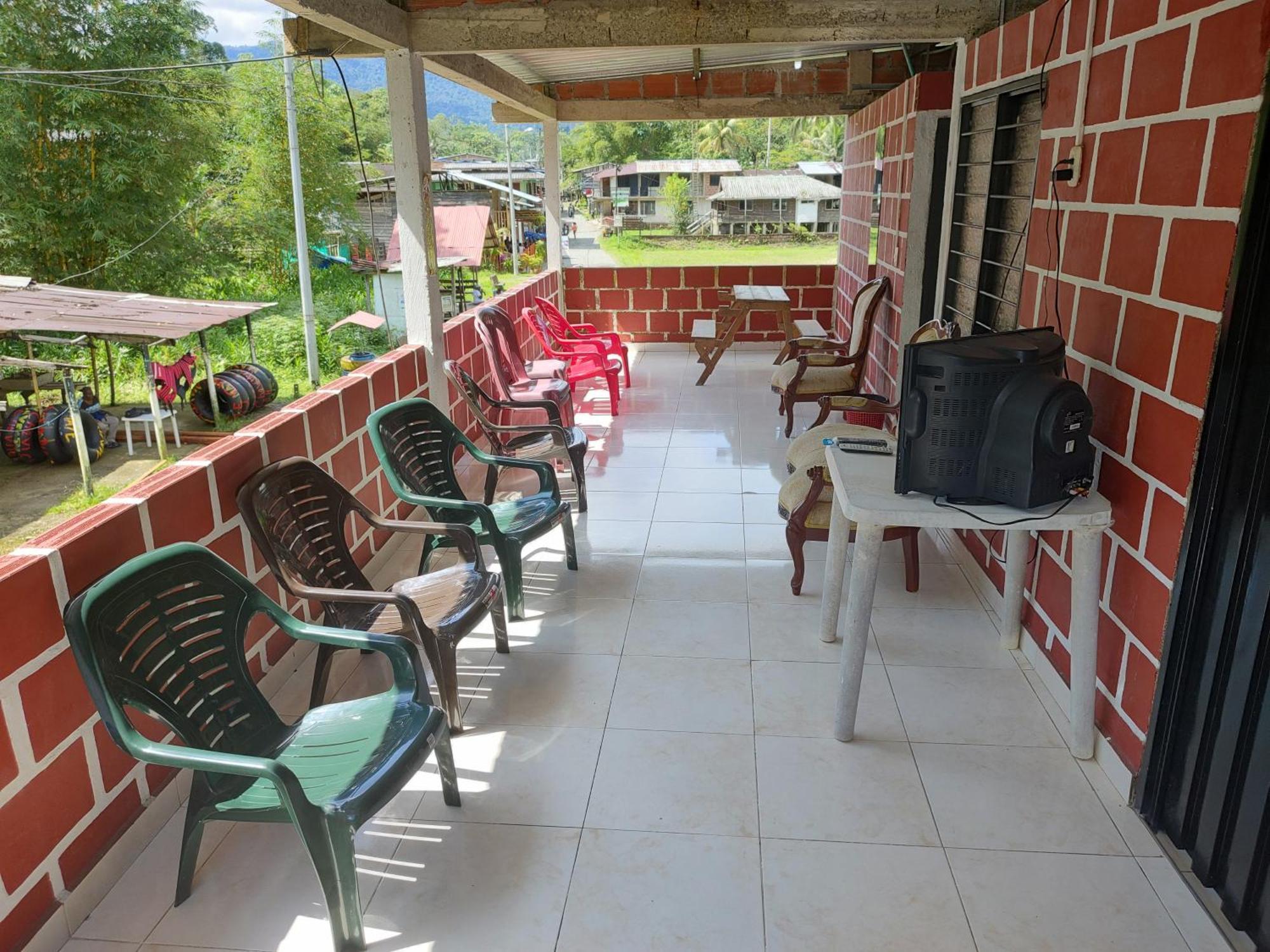 Casa Hospedaje Mayesty Hotel San Cipriano Екстериор снимка