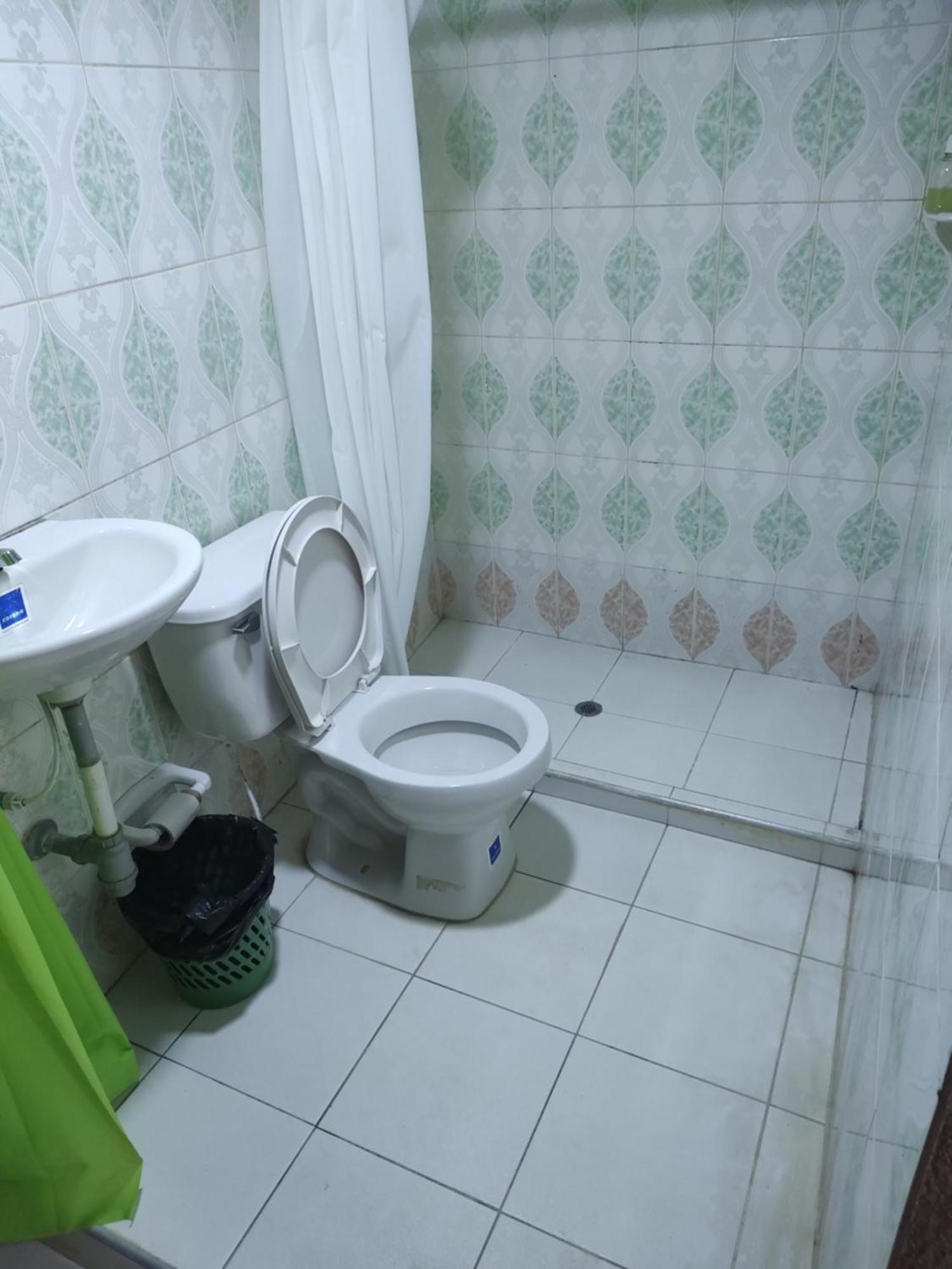 Casa Hospedaje Mayesty Hotel San Cipriano Екстериор снимка